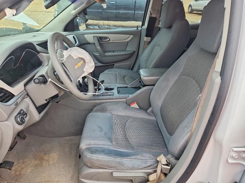 2017 CHEVROLET TRAVERSE LS 7