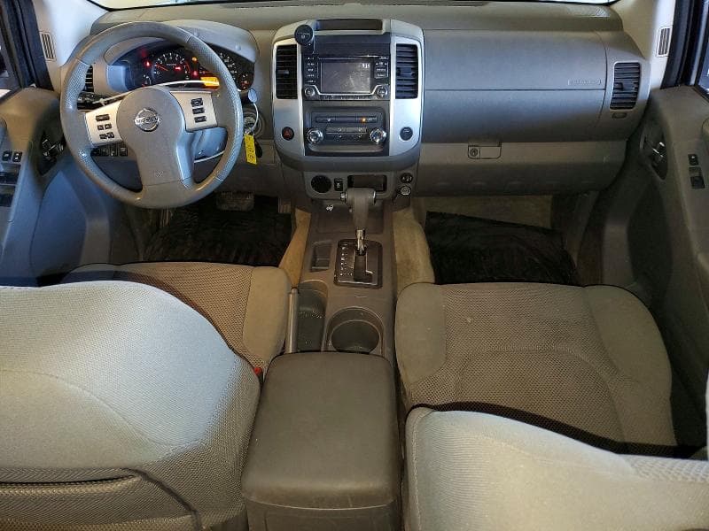2017 NISSAN FRONTIER SV 8