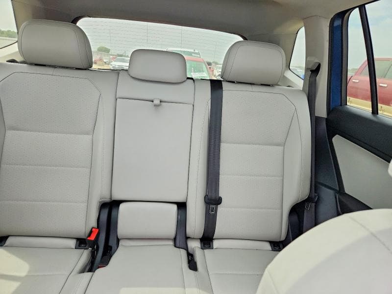 2018 VOLKSWAGEN TIGUAN SE 10