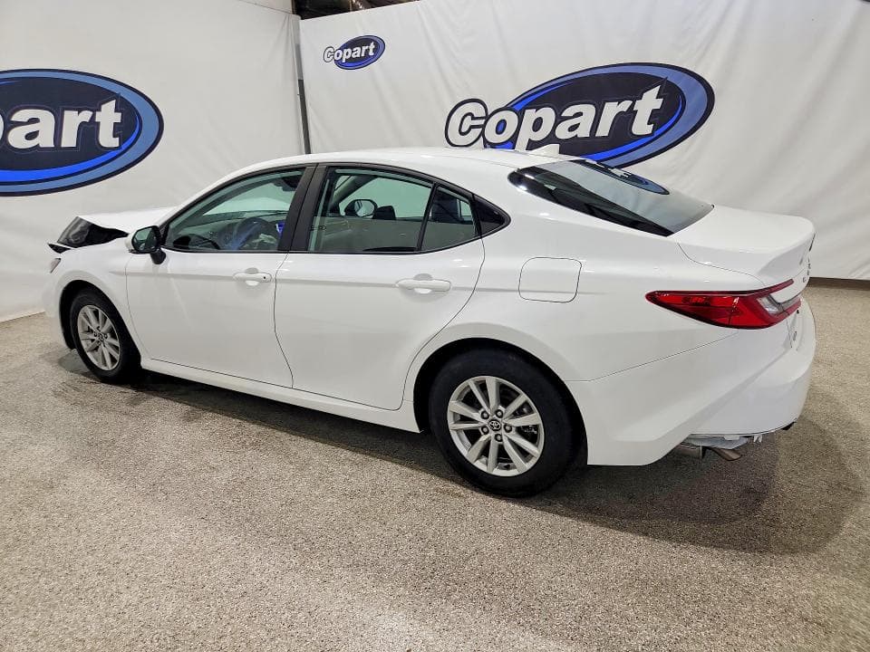 2025 TOYOTA CAMRY LE 2