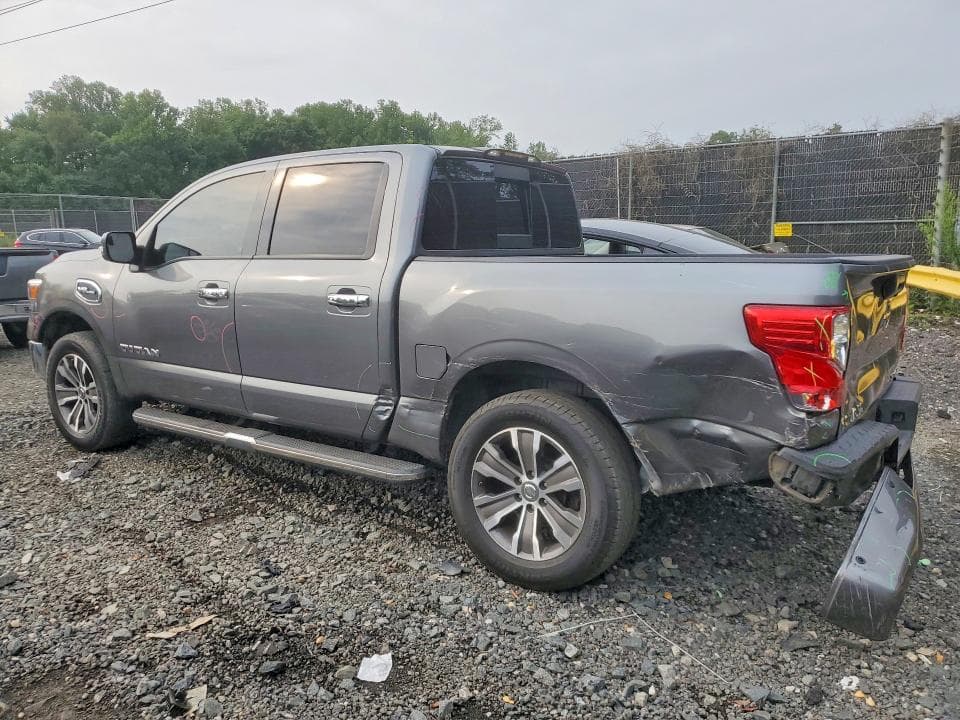 2017 NISSAN TITAN SL 2