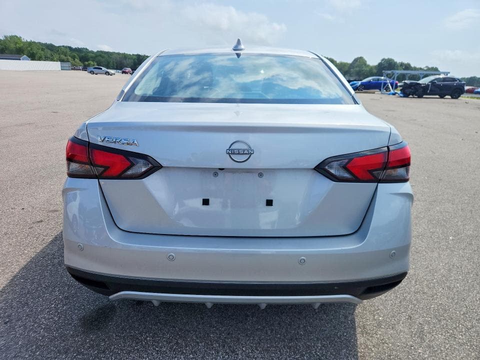 2025 NISSAN VERSA SV 6