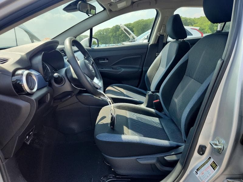 2025 NISSAN VERSA SV 7