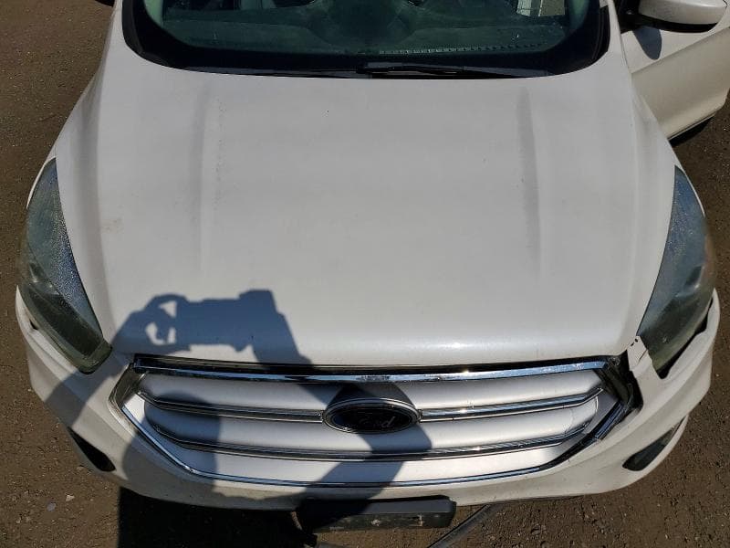 2017 FORD ESCAPE SE 12