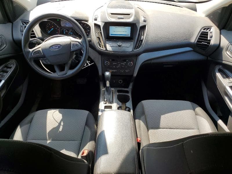 2017 FORD ESCAPE SE 8