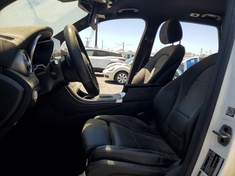 2021 MERCEDES-BENZ GLC 300 4MATIC 7
