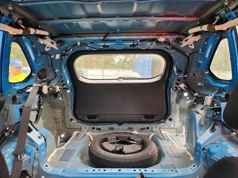 2021 TOYOTA RAV4 LE 10