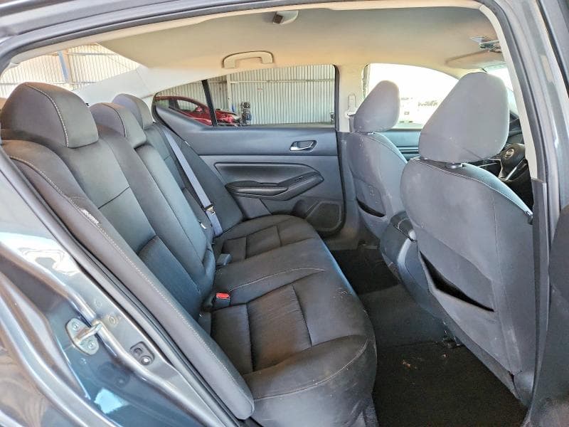 2019 NISSAN ALTIMA S 10