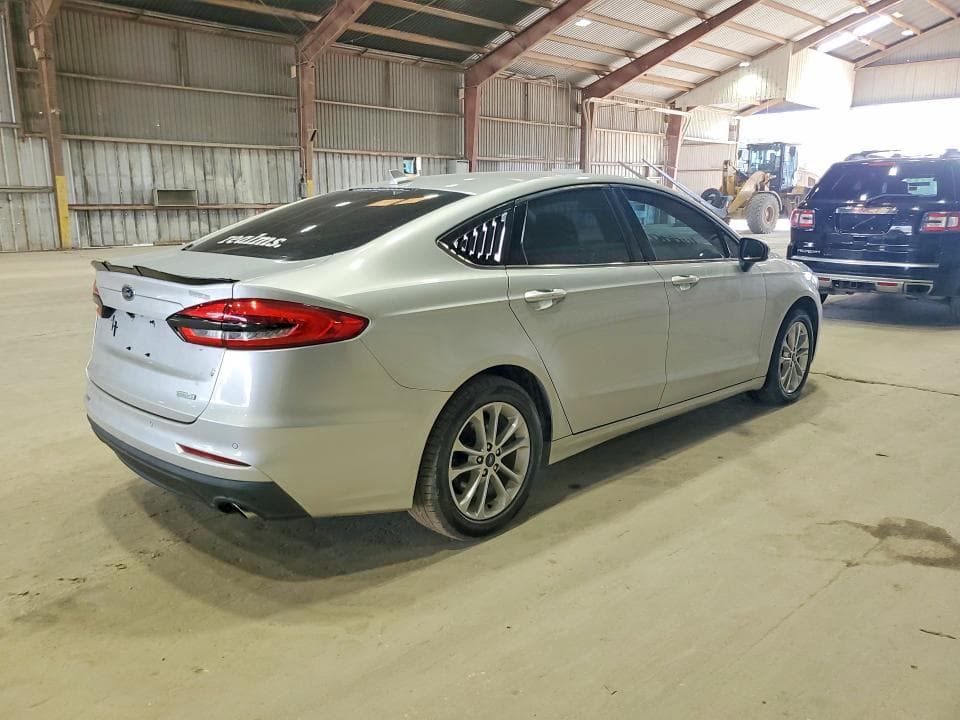 2019 FORD FUSION SE 3