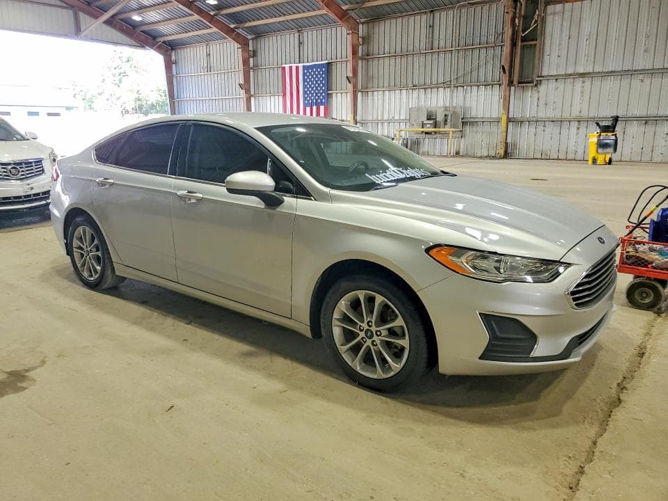 2019 FORD FUSION SE 4