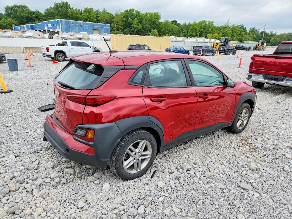 2021 HYUNDAI KONA SE 3
