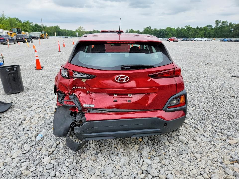 2021 HYUNDAI KONA SE 6