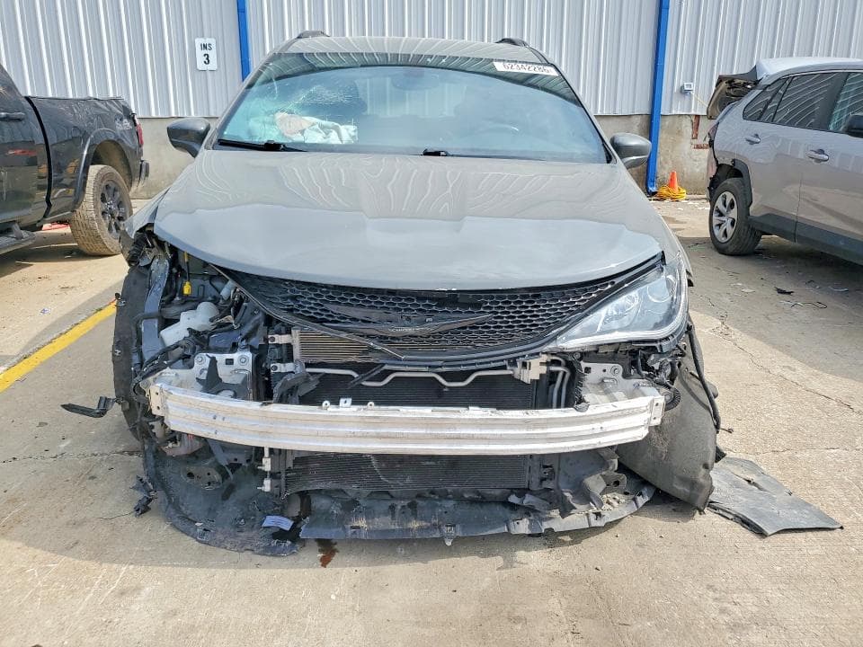 2020 CHRYSLER PACIFICA TOURING L PLUS 5