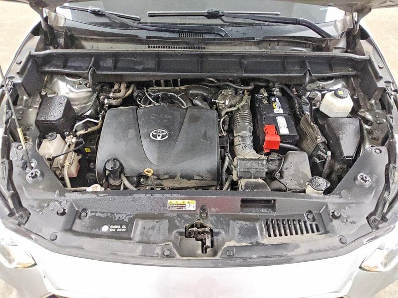 2020 TOYOTA HIGHLANDER XLE 12
