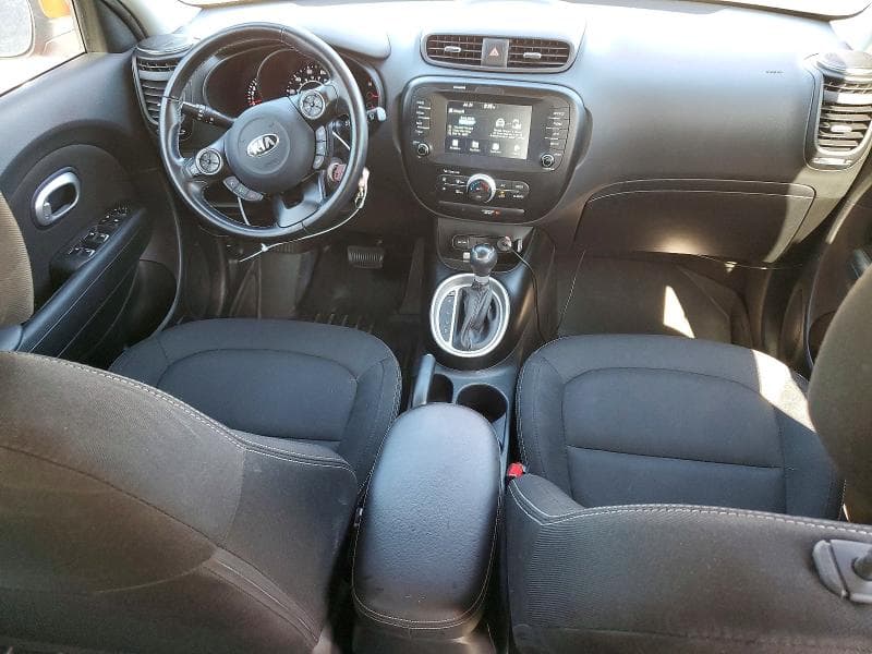 2018 KIA SOUL + 8