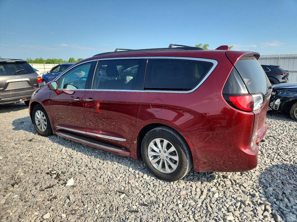 2017 CHRYSLER PACIFICA TOURING L 2