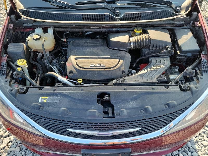 2017 CHRYSLER PACIFICA TOURING L 12