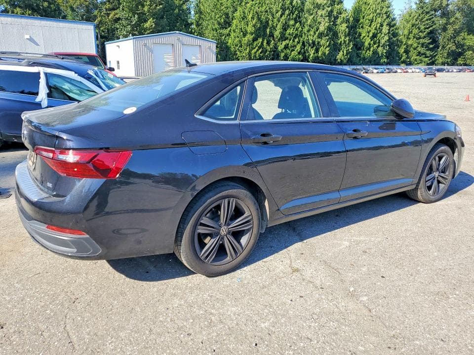 2024 VOLKSWAGEN JETTA SE 3