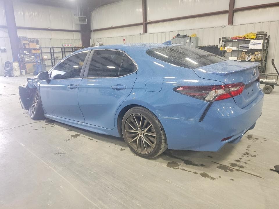 2024 TOYOTA CAMRY SE 2