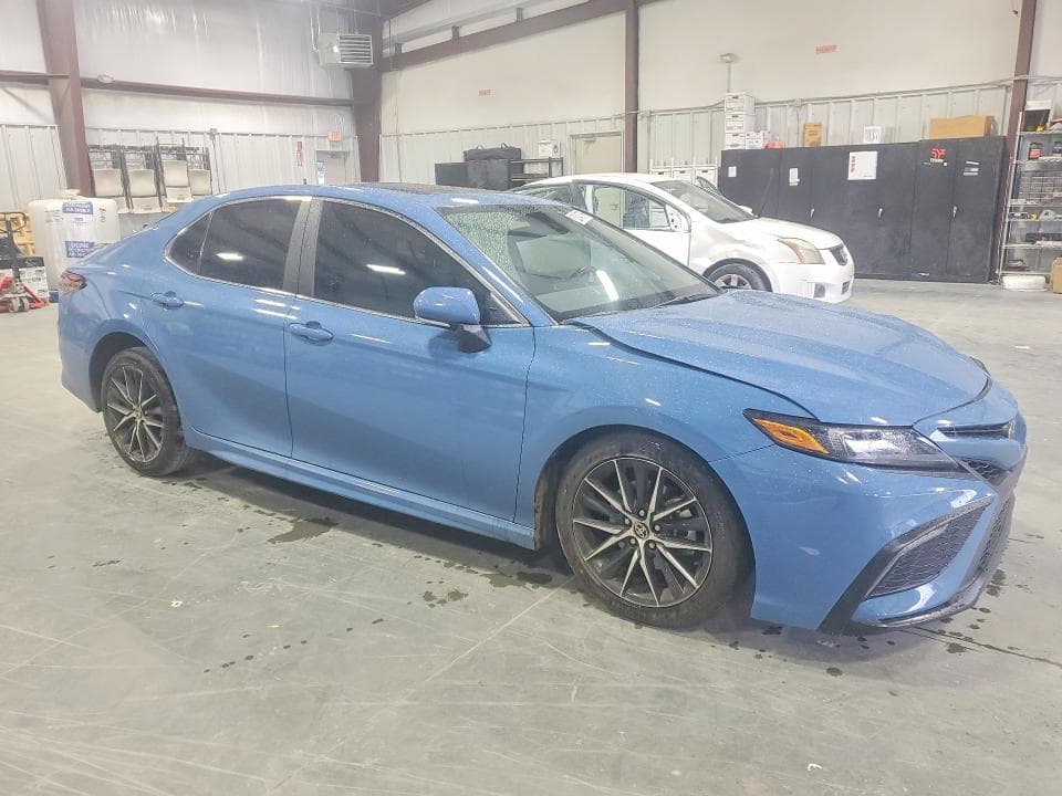 2024 TOYOTA CAMRY SE 4