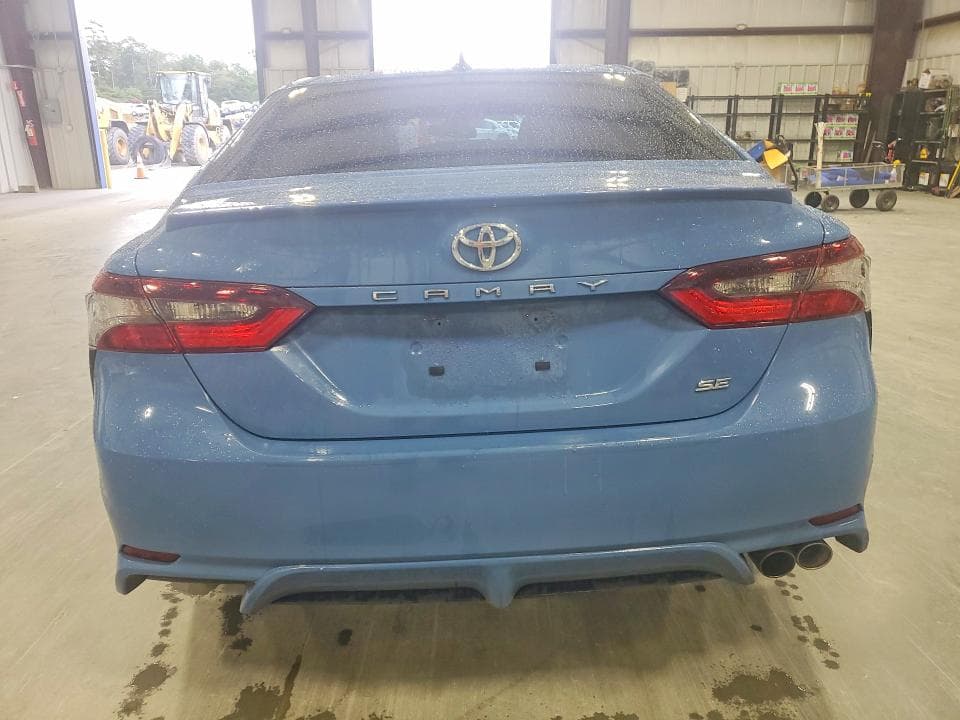2024 TOYOTA CAMRY SE 6