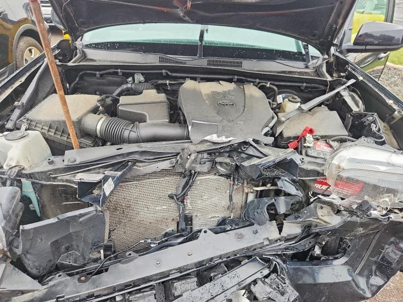 2022 TOYOTA TACOMA SR5 V6 11