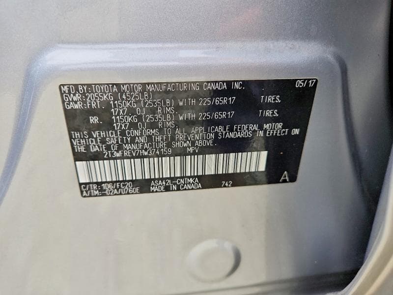 2017 TOYOTA RAV4 XLE 14