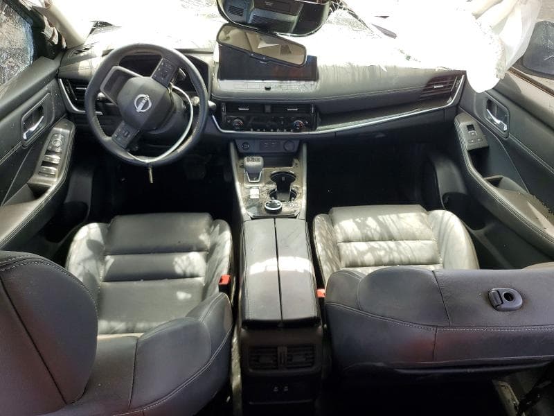 2025 NISSAN ROGUE SL 8