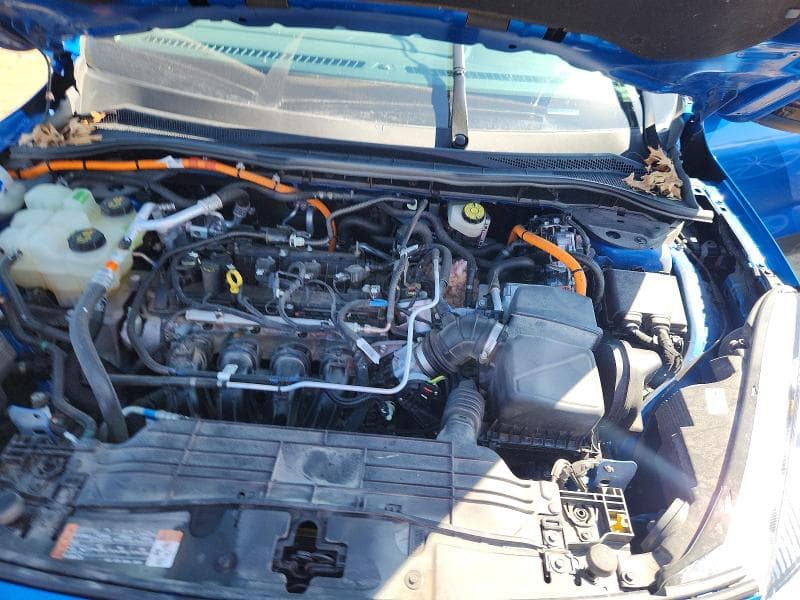 2020 FORD ESCAPE SE SPORT 12