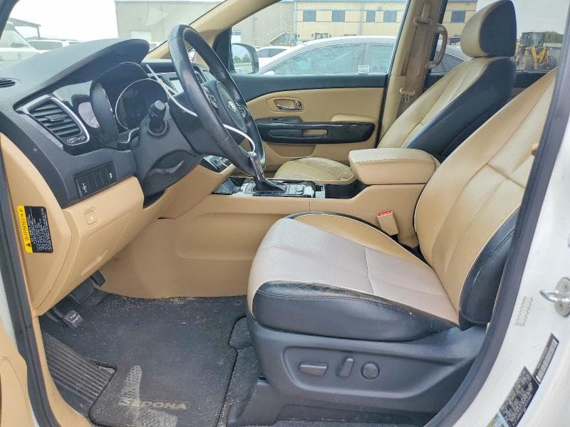 2017 KIA SEDONA EX 8