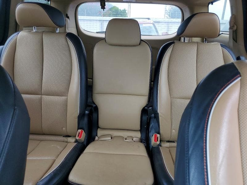 2017 KIA SEDONA EX 11