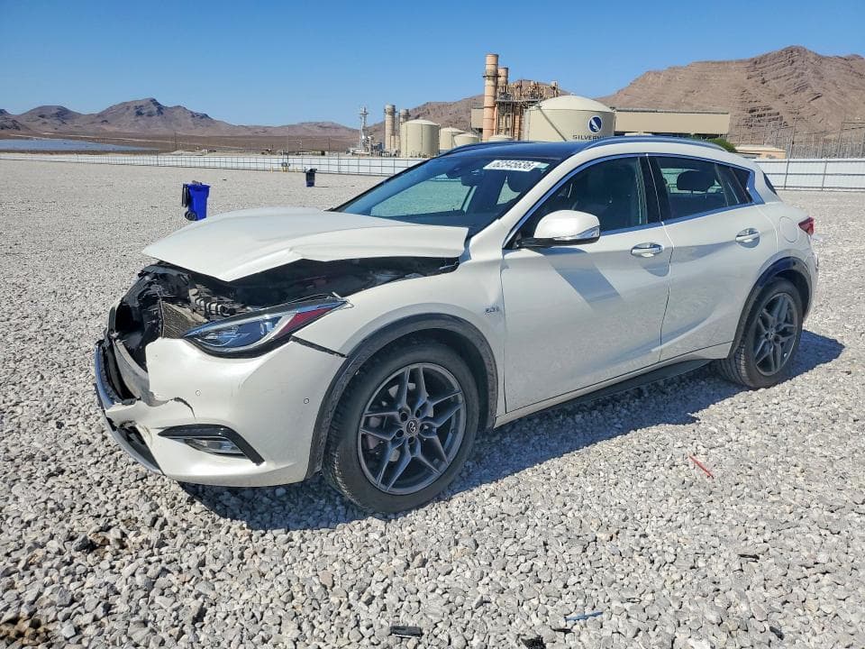2017 INFINITI QX30 PREMIUM - 1