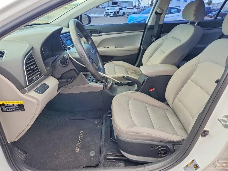 2017 HYUNDAI ELANTRA SE 7