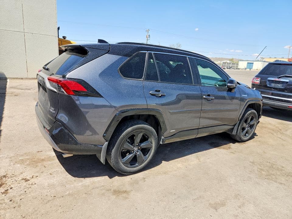 2021 TOYOTA RAV4 XSE 3