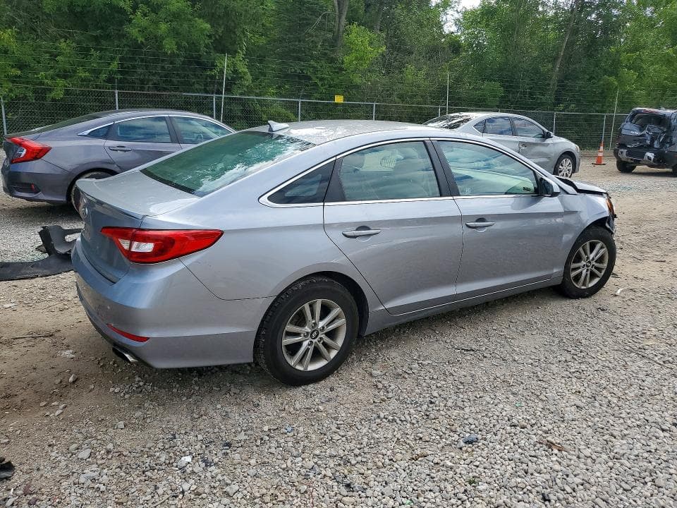 2017 HYUNDAI SONATA SE 3