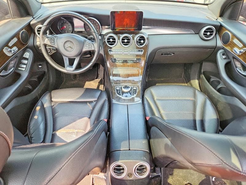 2017 MERCEDES-BENZ GLC 300 4MATIC 8