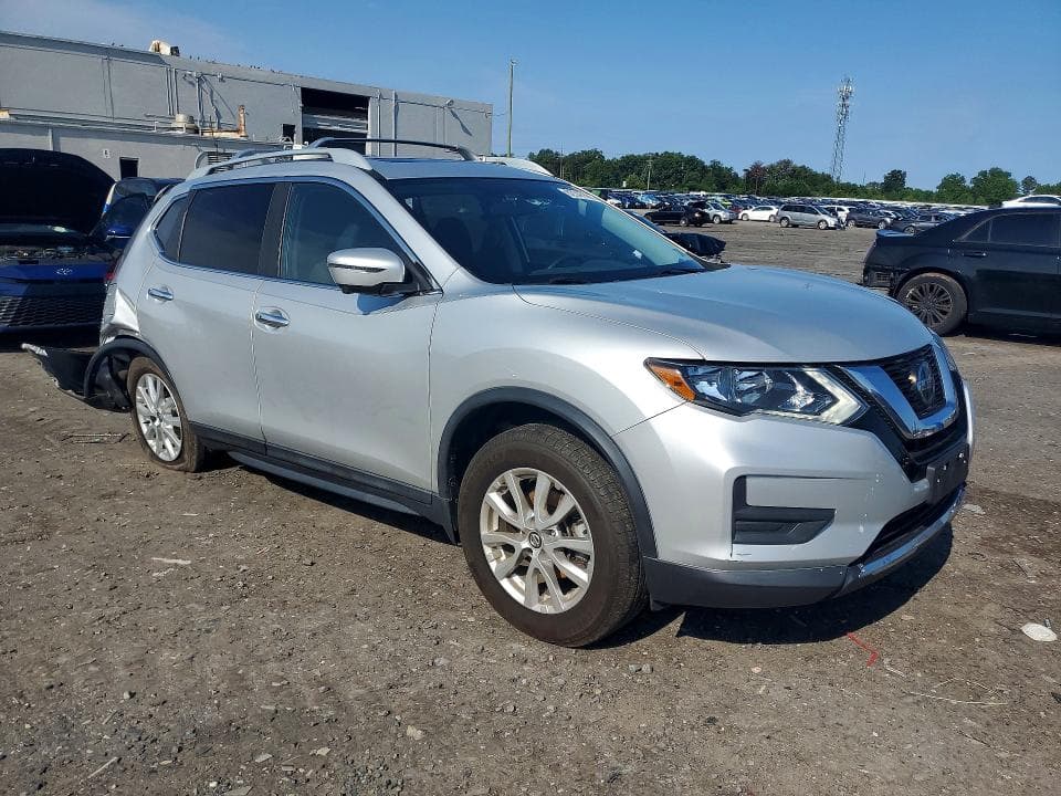 2018 NISSAN ROGUE SV 4