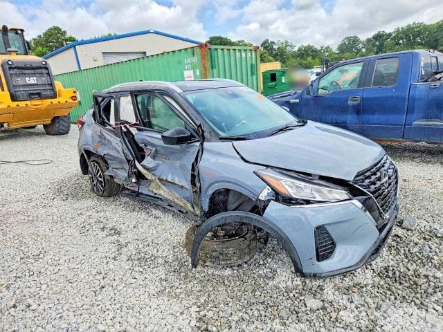 2024 NISSAN KICKS SV 4