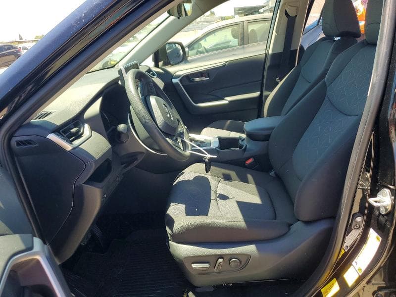 2024 TOYOTA RAV4 HYBRID XLE 7