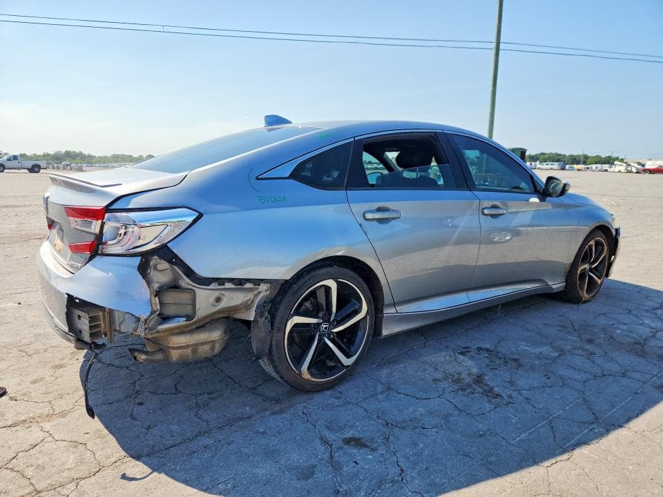 2018 HONDA ACCORD SPORT 3