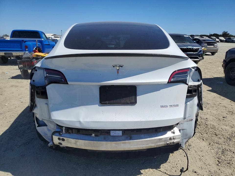 2022 TESLA MODEL Y 6
