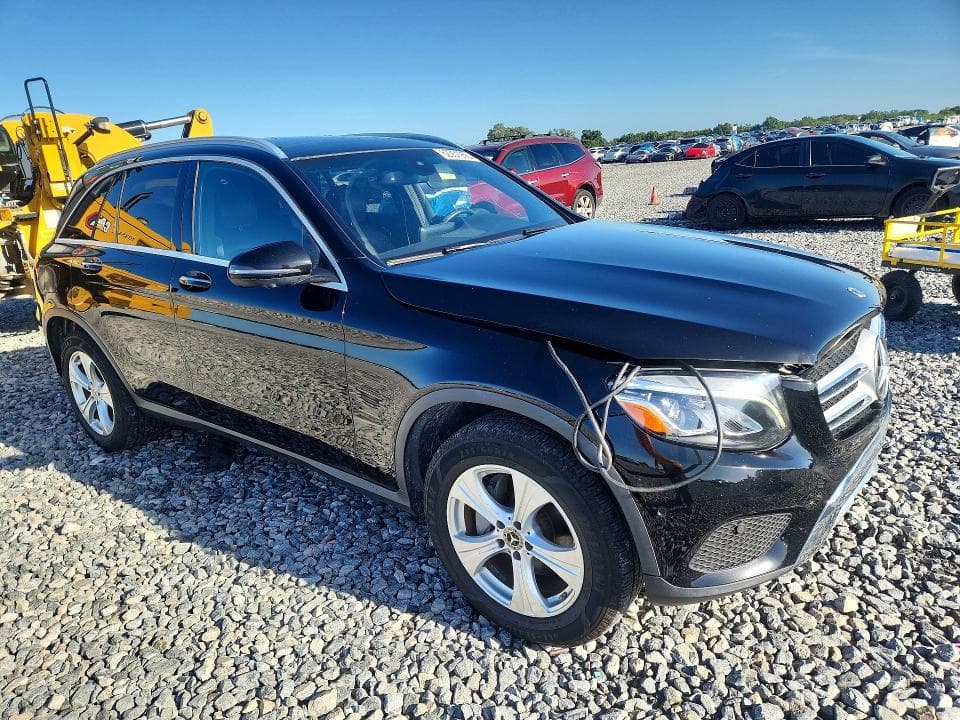 2018 MERCEDES-BENZ GLC 300 4