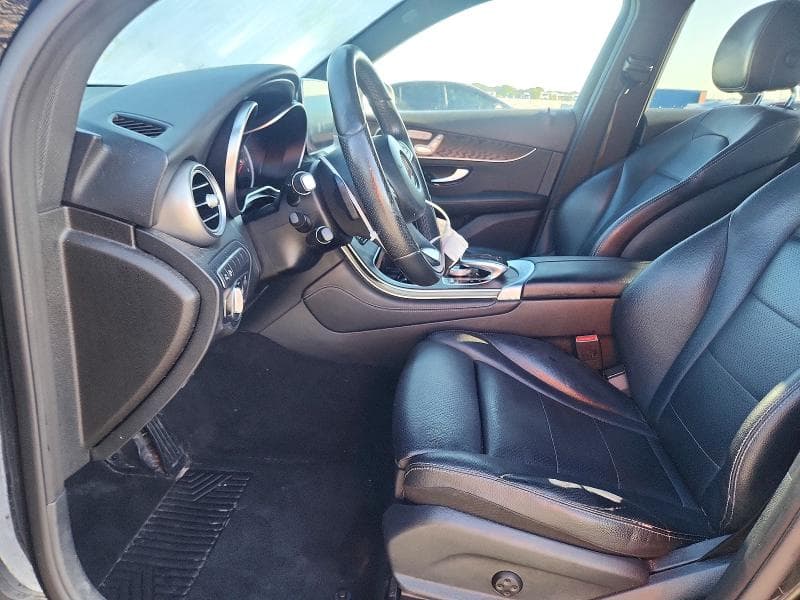 2018 MERCEDES-BENZ GLC 300 7
