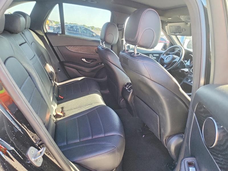 2018 MERCEDES-BENZ GLC 300 10