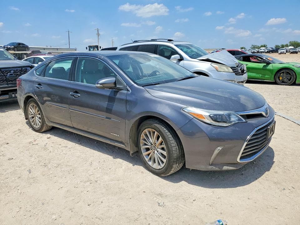 2018 TOYOTA AVALON HYBRID LIMITED 4