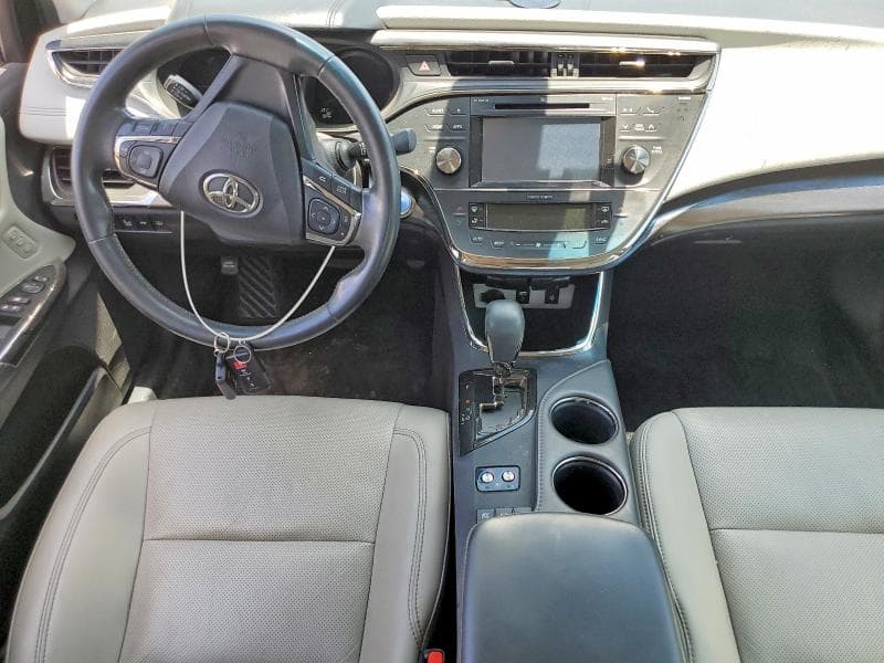 2018 TOYOTA AVALON HYBRID LIMITED 8