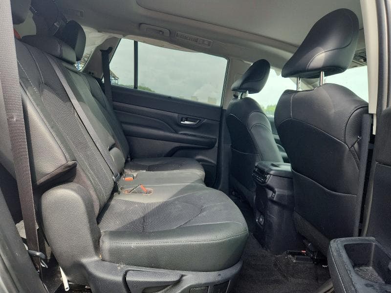 2024 TOYOTA GRAND HIGHLANDER HYBRID LIMITED 10