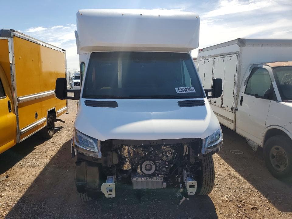 2023 MERCEDES-BENZ SPRINTER 4500 5