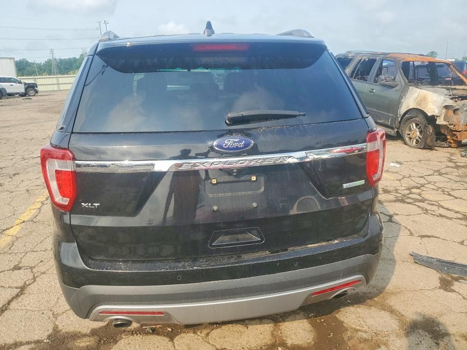 2017 FORD EXPLORER XLT 6