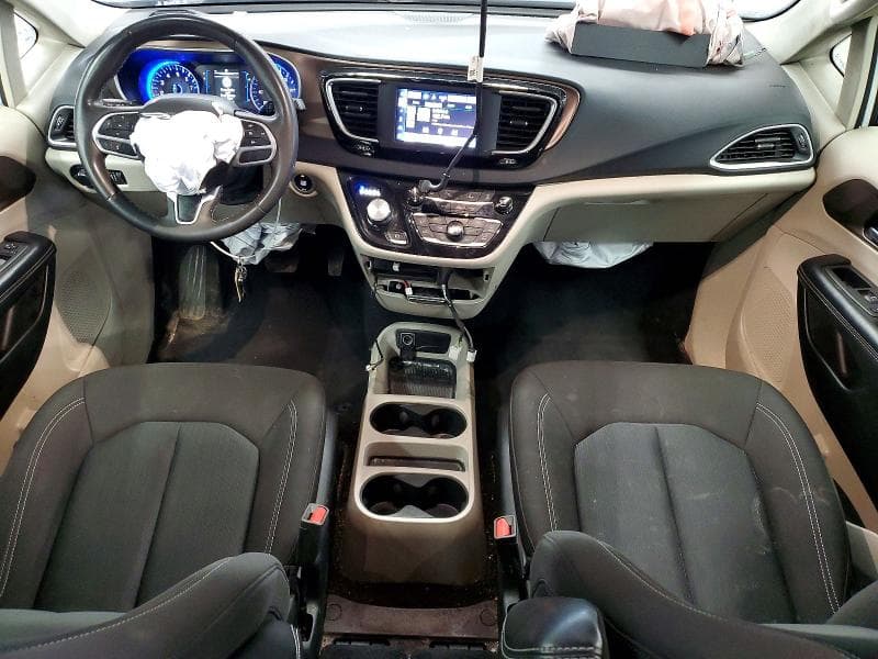 2023 CHRYSLER VOYAGER LX LX 9